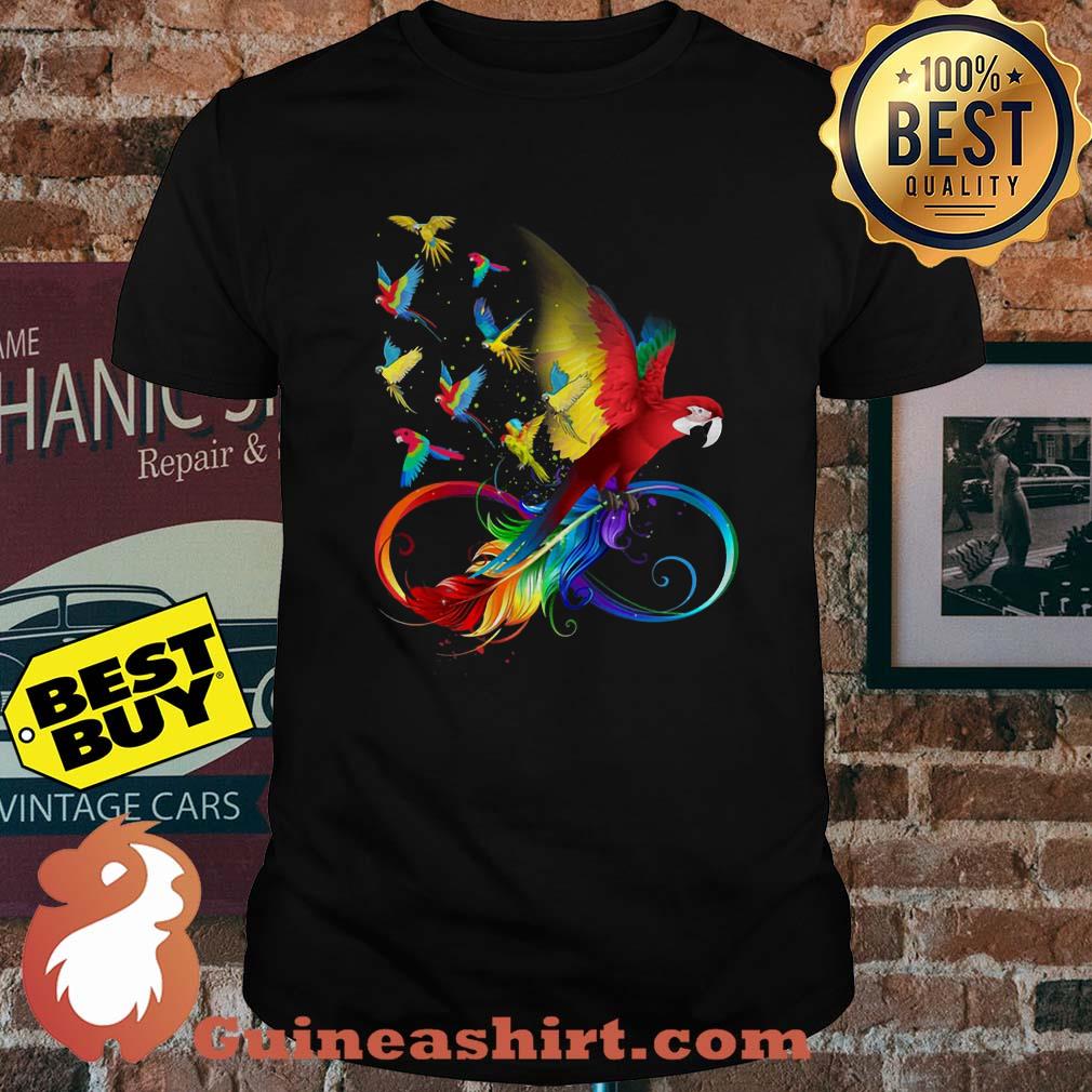 Illustration parrot feather hanes shirt