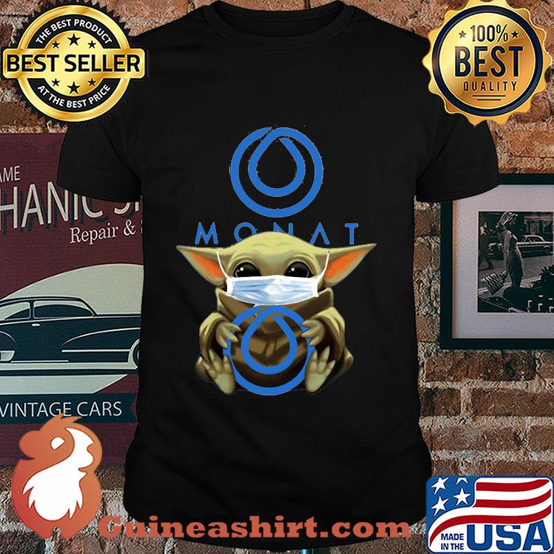 Baby yoda hug monat global covid-19 shirt