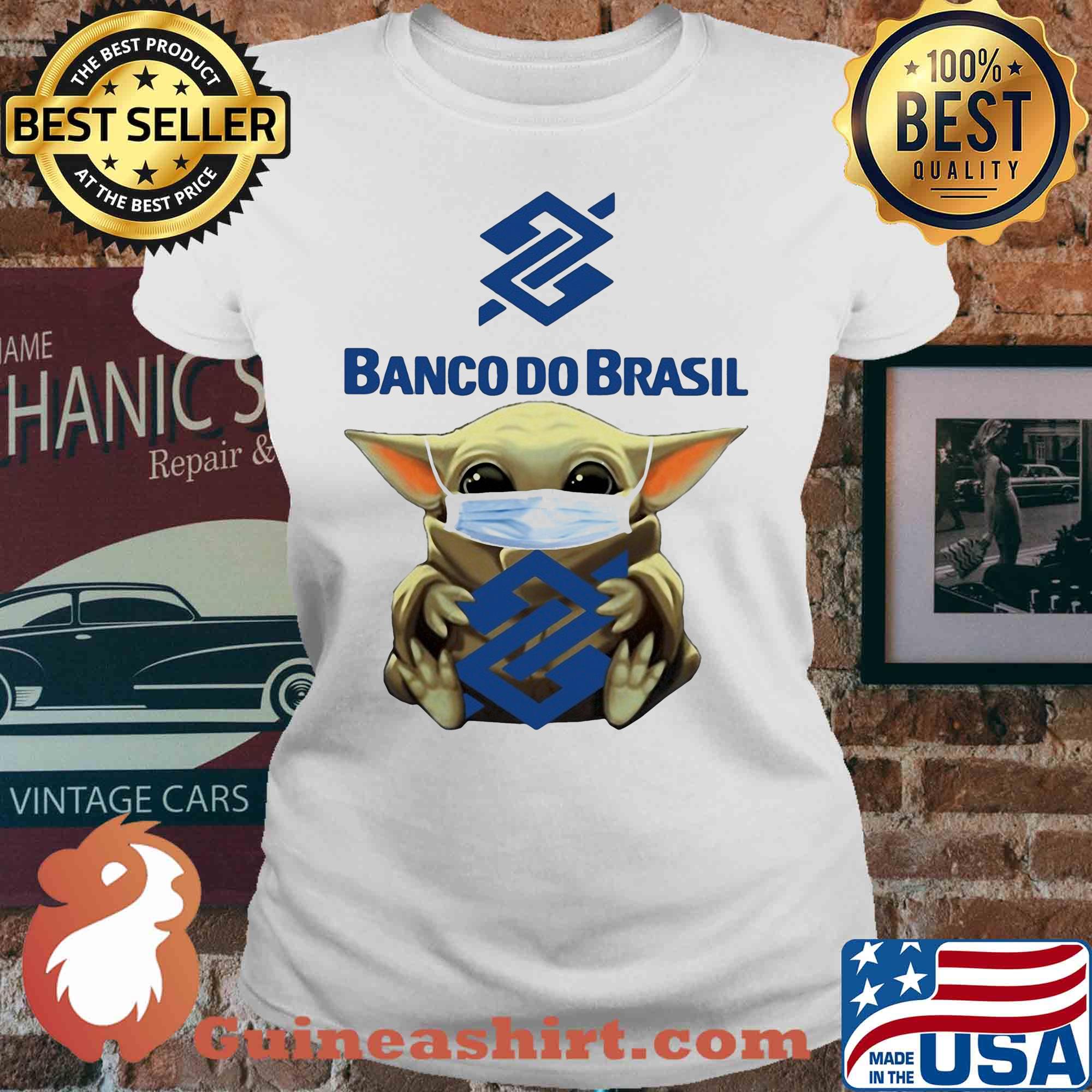 Baby Yoda face mask hug Banco Do Brasil s V-neck