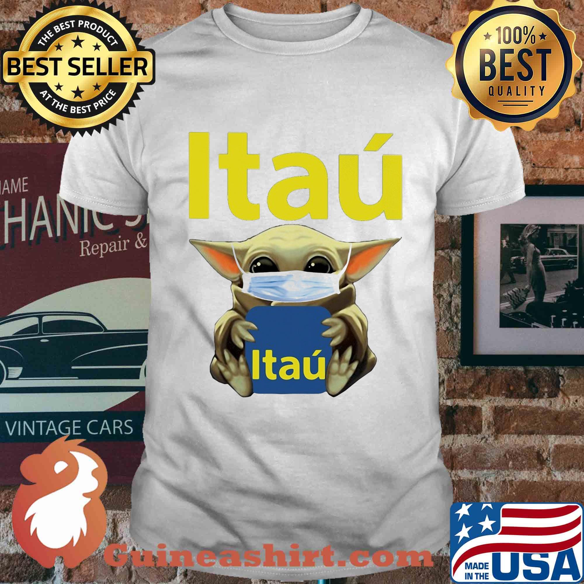 Baby Yoda face mask hug Itaú shirt