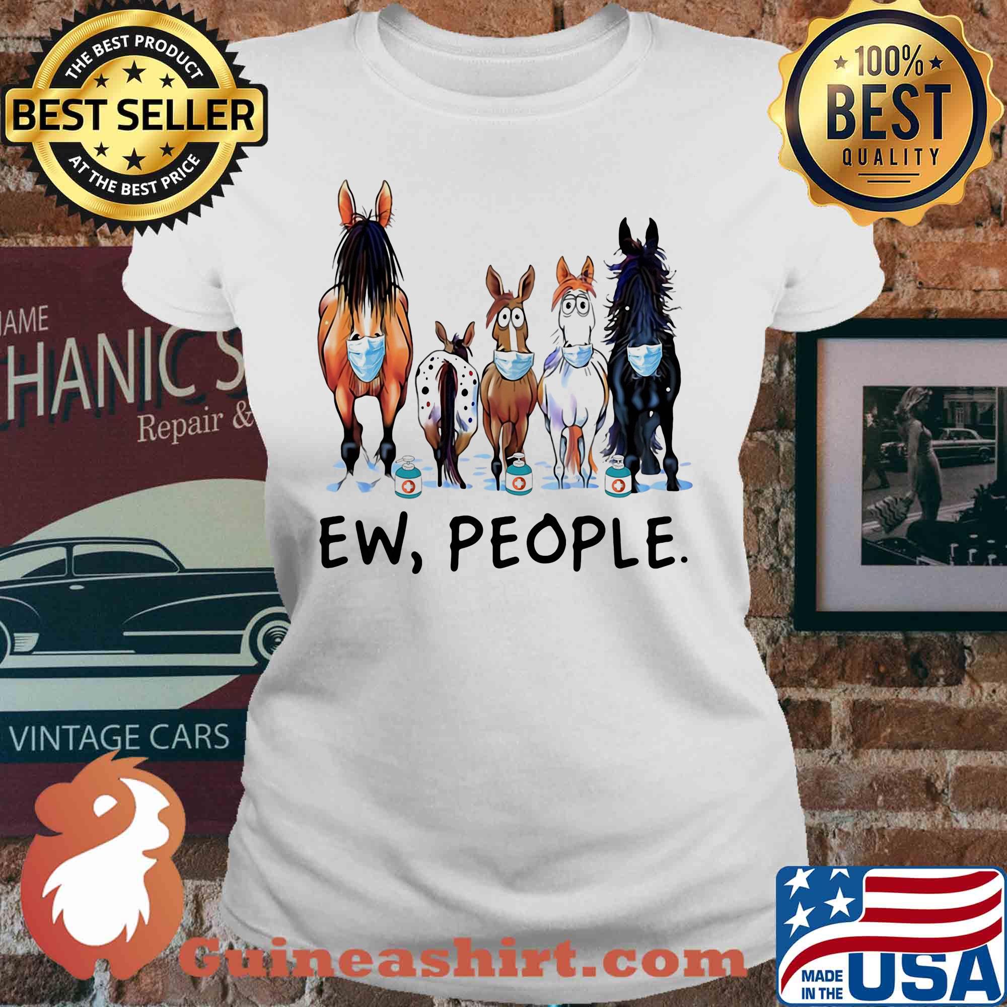Horse mask Ew people s V-neck