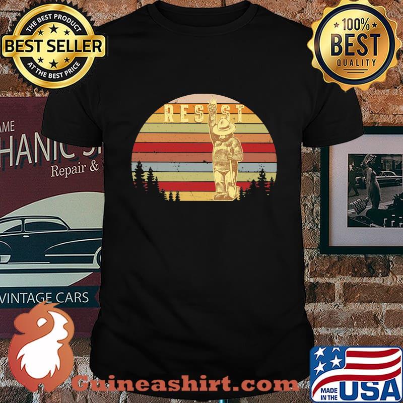 Bigfoot farmer resist vintage retro shirt