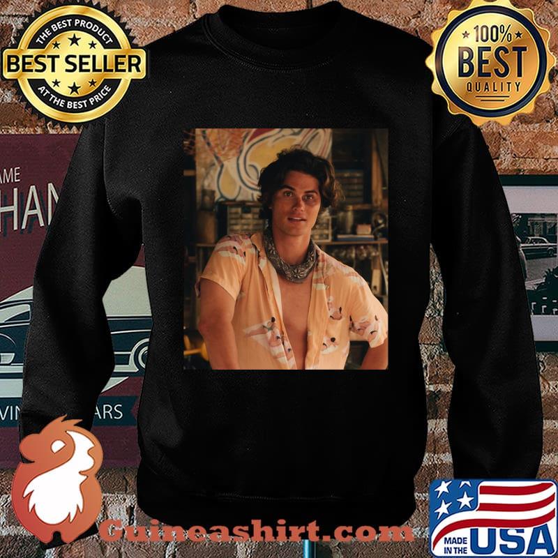 John b chase stokes outer banks s Sweater