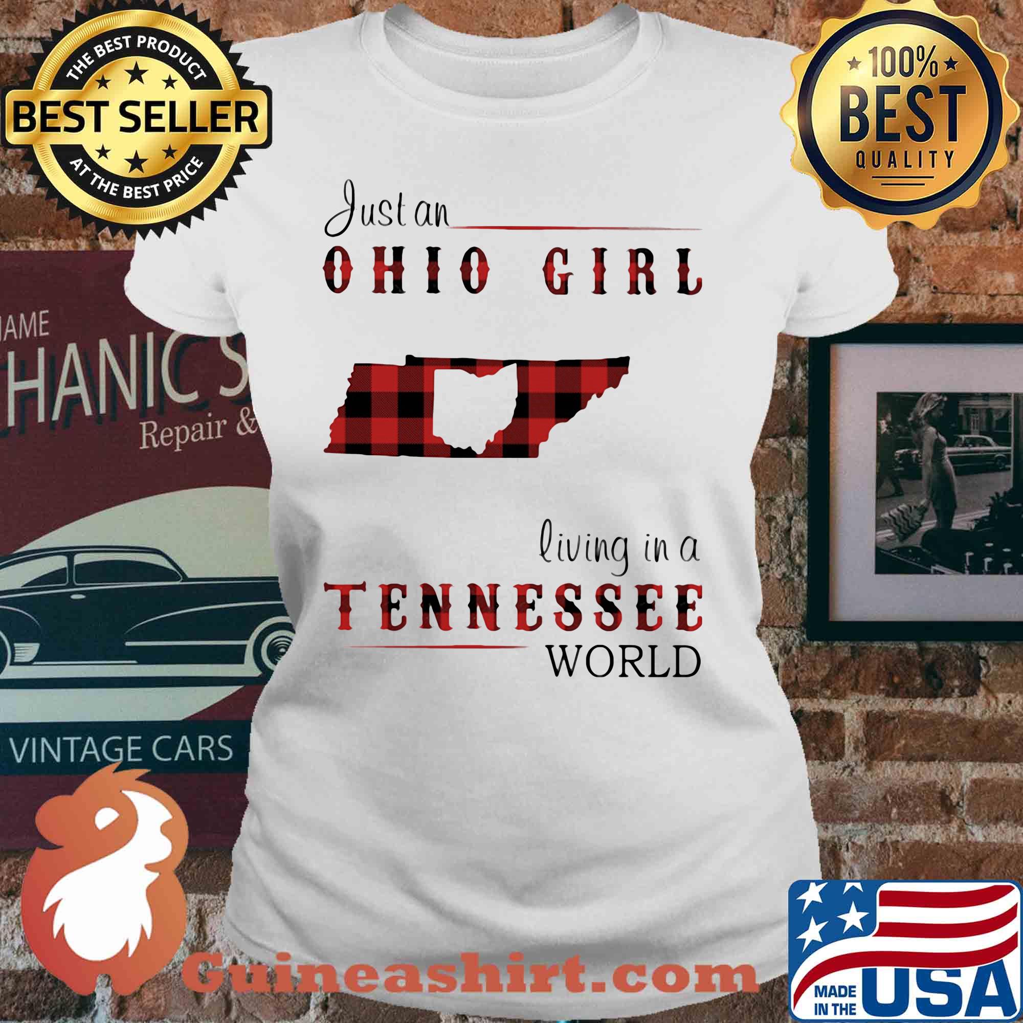 Just a ohio girl living in a tennessee world s V-neck