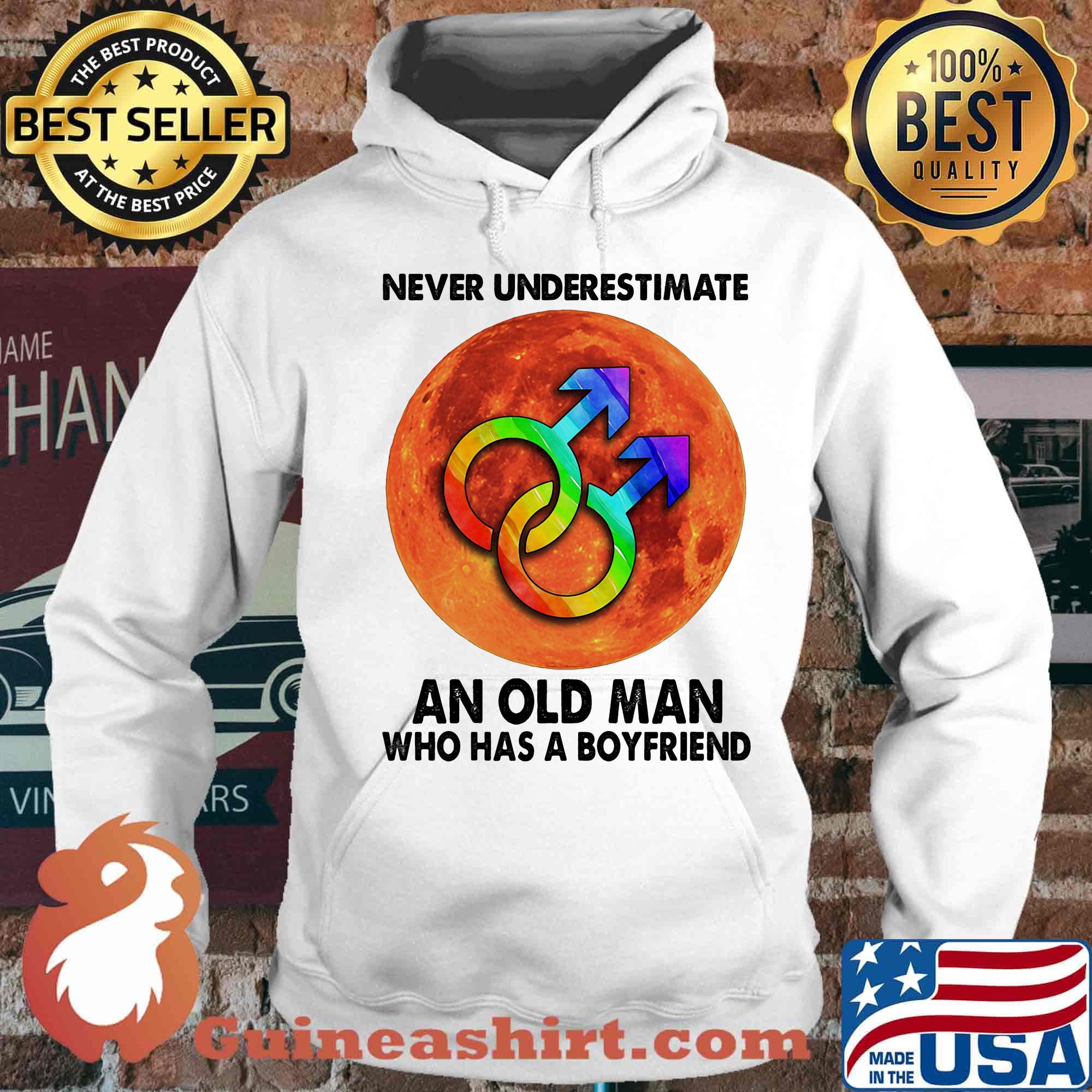 Never Underestimate An Old Man Who Has A Boyfriend Sunset LGBT Shirt Hoodie