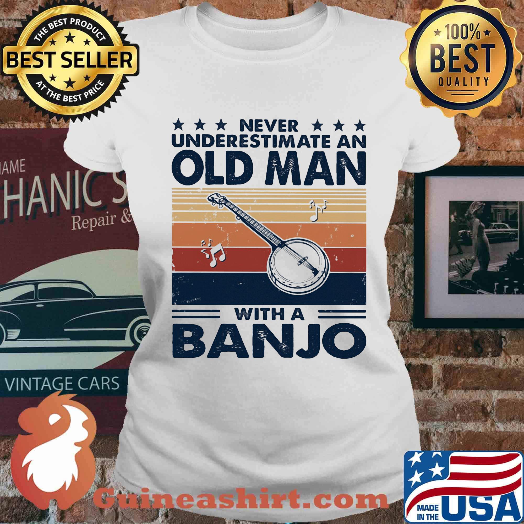 Never underestimate an old man with a banjo vintage retro stars s Ladies tee