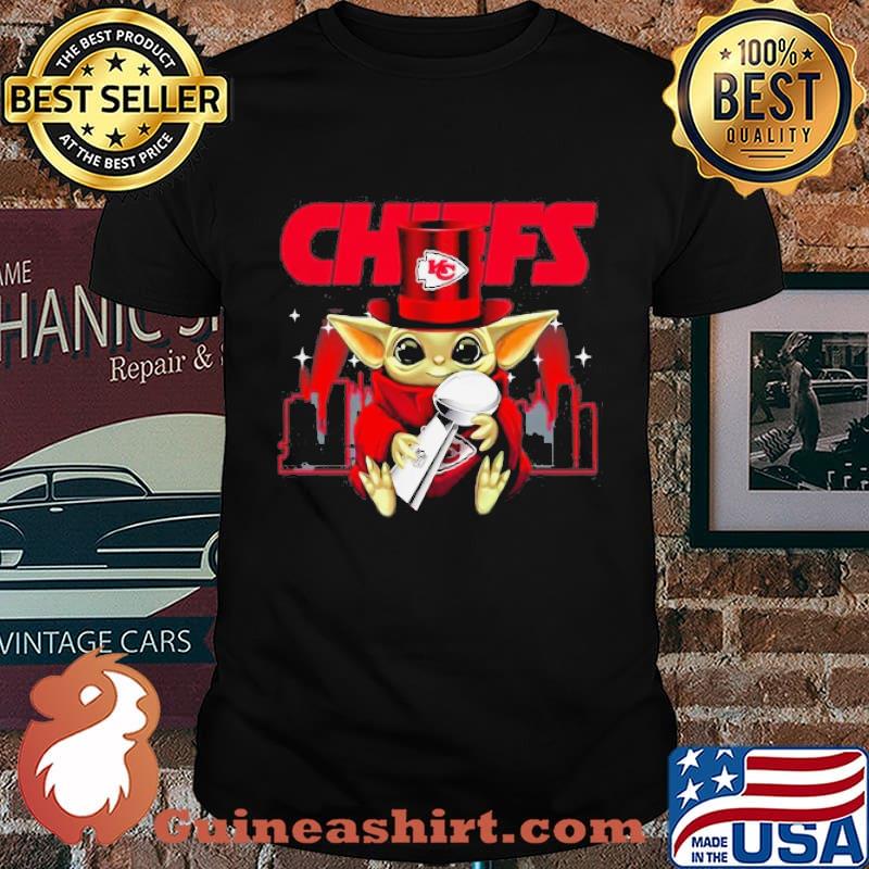 Star wars baby yoda hug cup kansas city chiefs champions shirt
