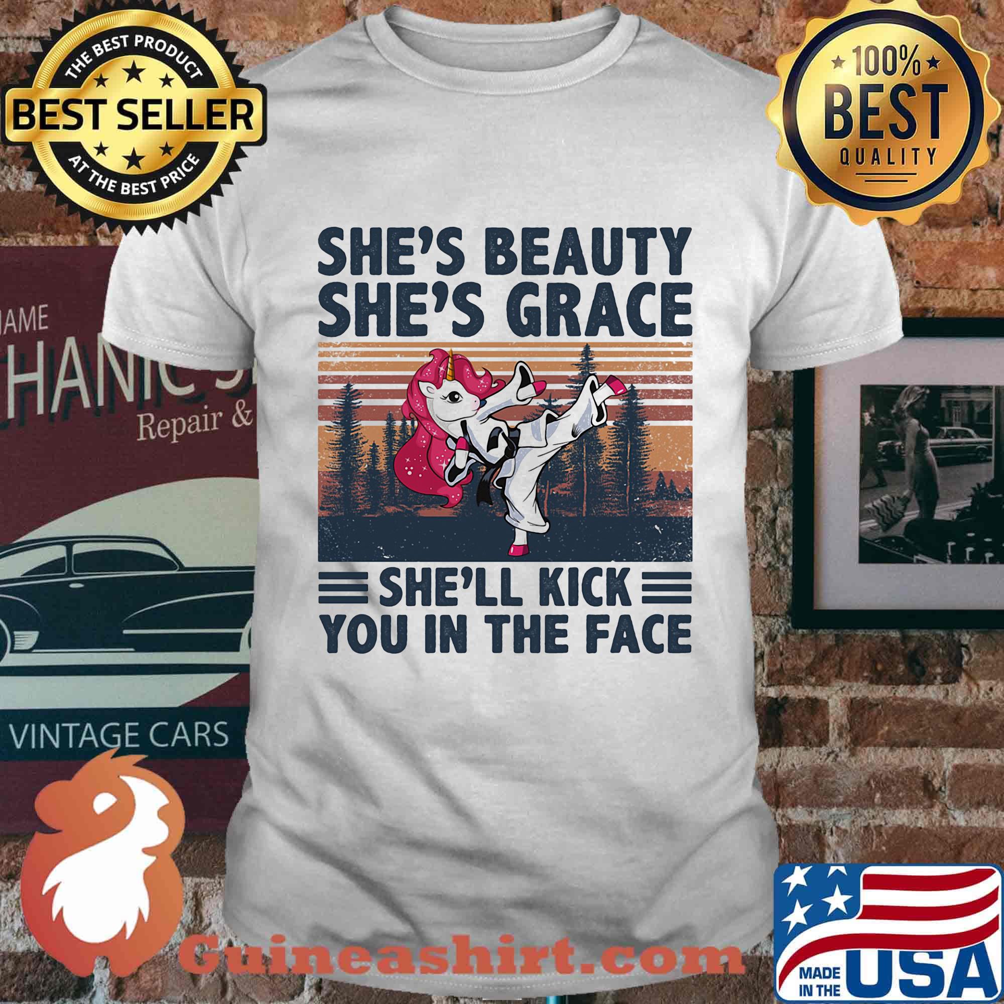 She's beauty she's grace she'll kick you in the face horse vintage retro shirt
