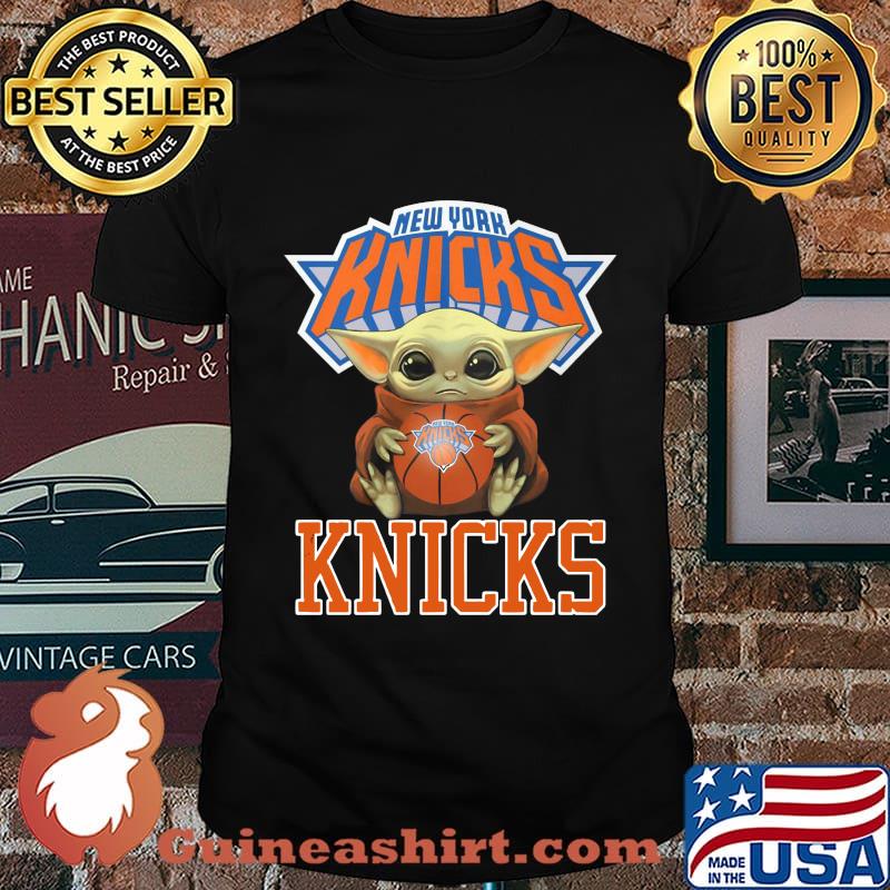 Baby yoda hug new york knicks basketball shirt