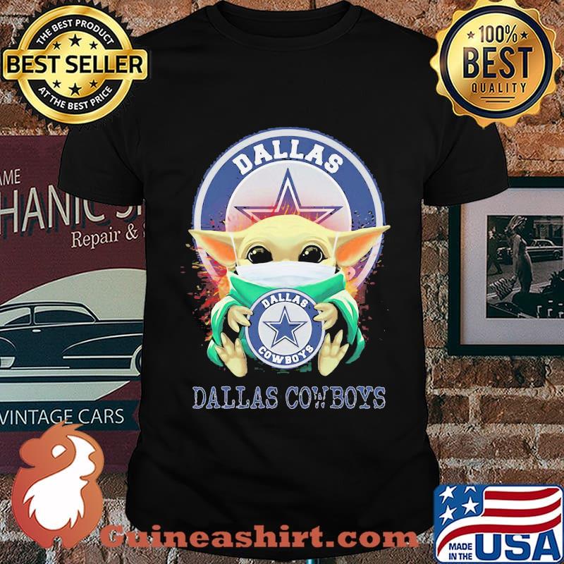 Baby yoda mask hug dallas cowboys football shirt