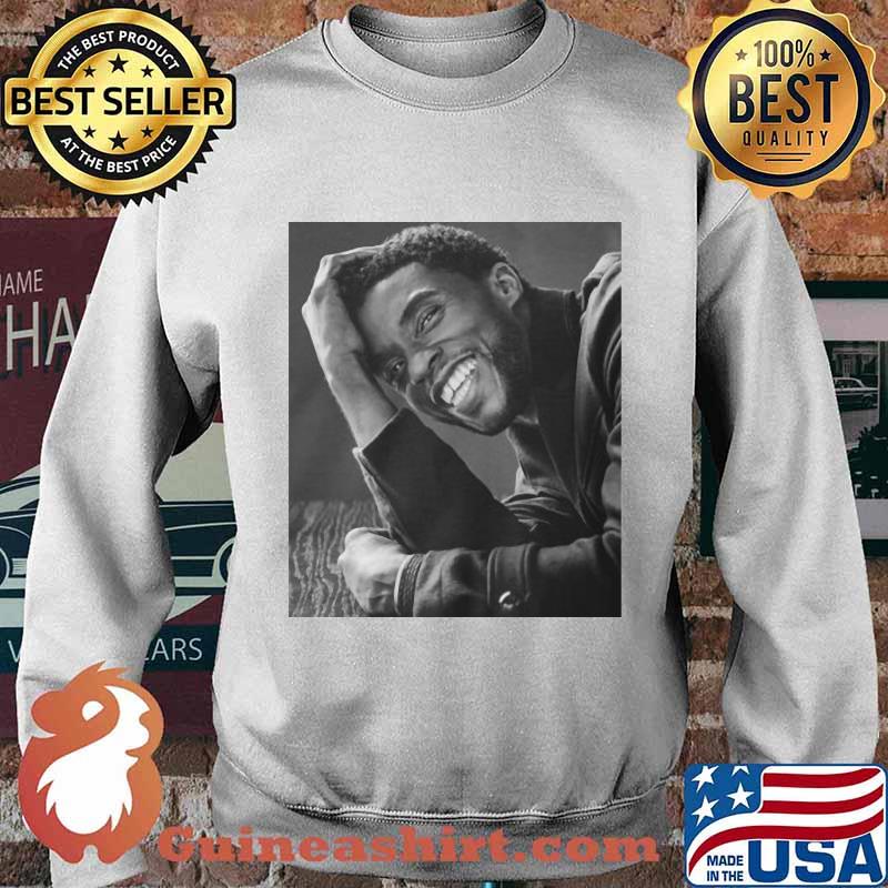 Chadwick rip black panther actor smiling picture s Sweater