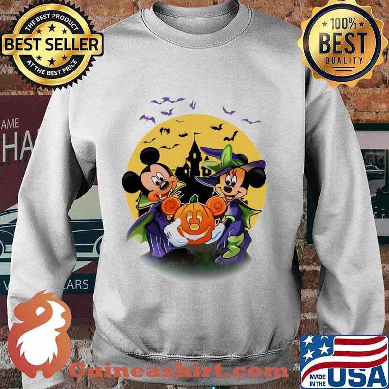 Happy halloween mickey mouse and minnie mouse witch pumpkin s Sweater