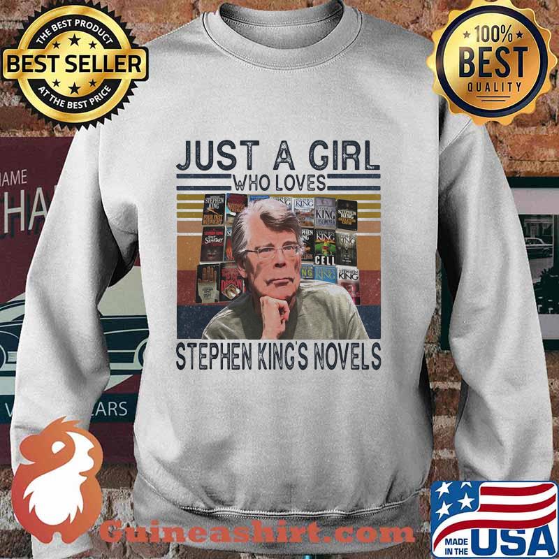Just a girl who loves stephen king's novels vintage retro s Sweater