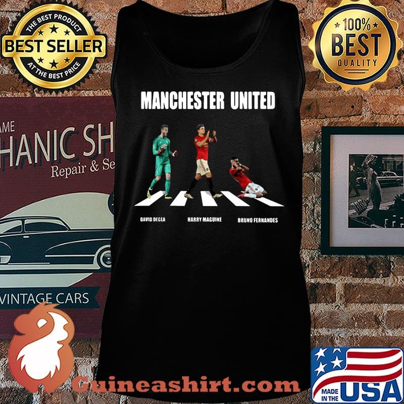 Manchester united players crossing the line s Tank top