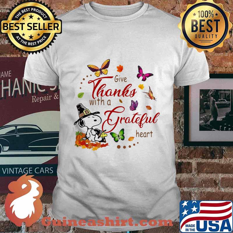 Snoopy and butterflies give thanks with a grateful heart shirt