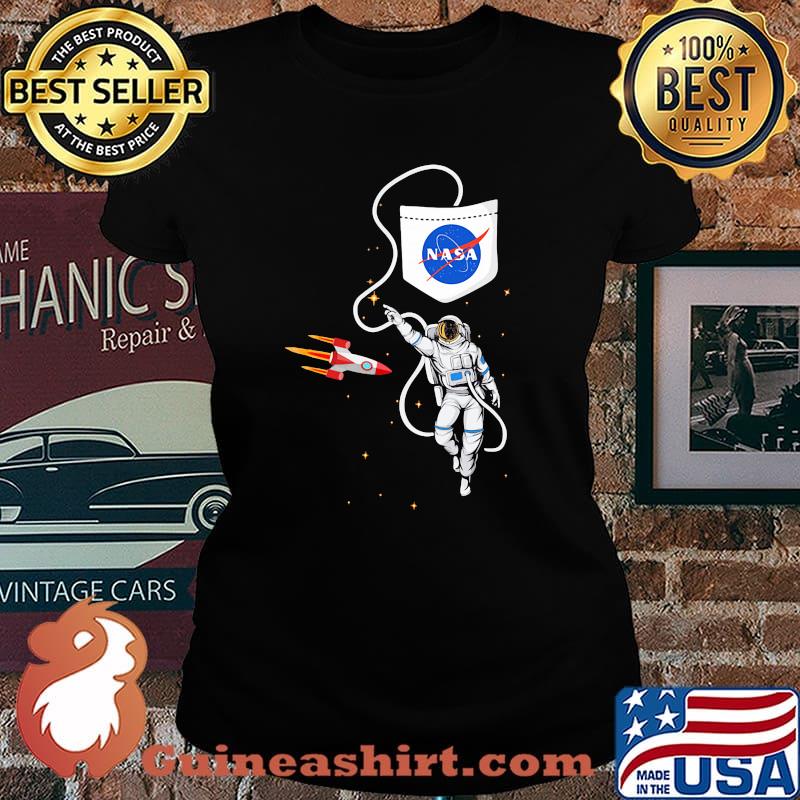 Astronaut rocket nasa logo s Laides tee