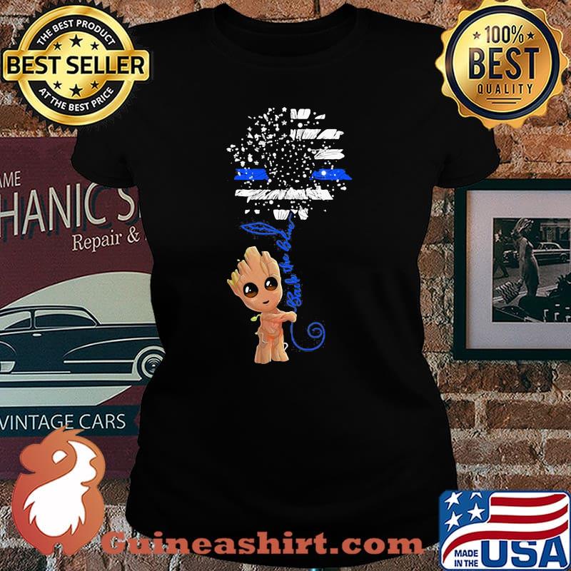 Baby groot holding back the blue sunflower american flag s Laides tee