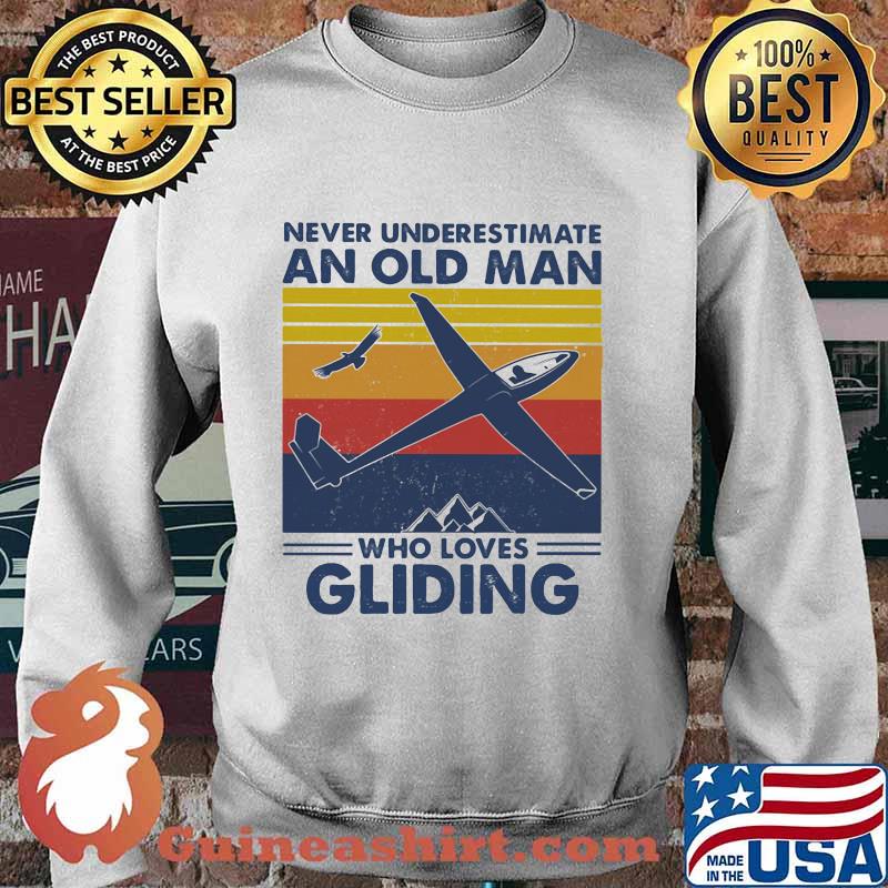 Never underestimate an old man who loves gliding vintage retro s Sweater