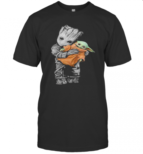 Baby Groot Hug Baby Yoda T-Shirt Classic Mens T-shirt