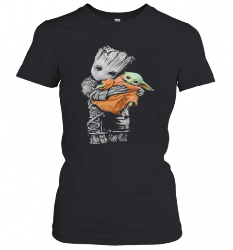Baby Groot Hug Baby Yoda T-Shirt Classic Mens T-shirt - Image 3