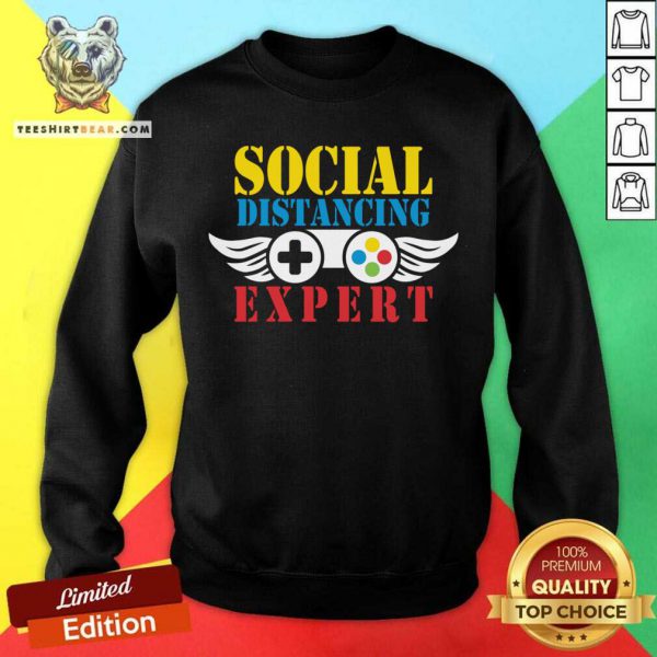 Great Social Distancing Expert Gaming Funny Vintage Video Gamer Gift T-Shirt - Image 4