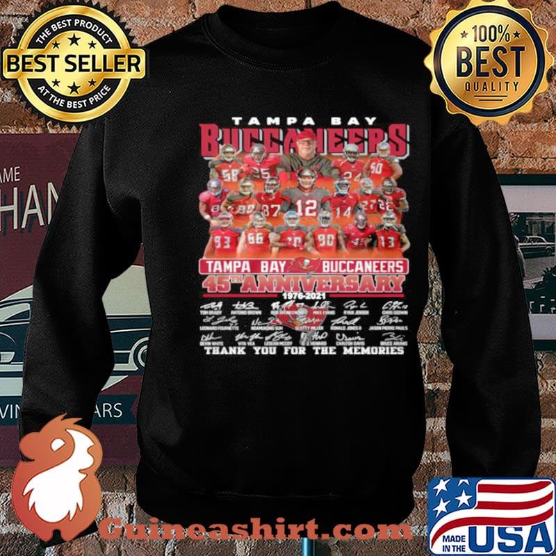 Tampa Bay Buccaneers 45th Anniversary 1976 2021 Signatures Thanks For The Memories s Sweater