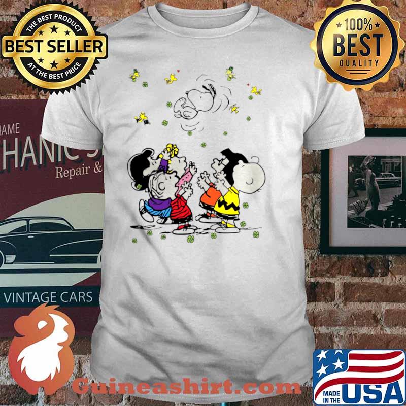 The Snoopy Woodstock And Friends Playing In Vacation 2021 shirt