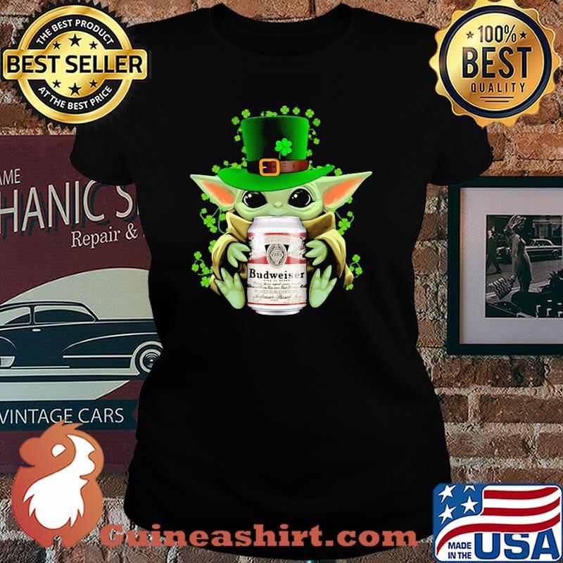 Baby Yoda Hug Budweiser Irish Patricks Day Shirt Laides tee