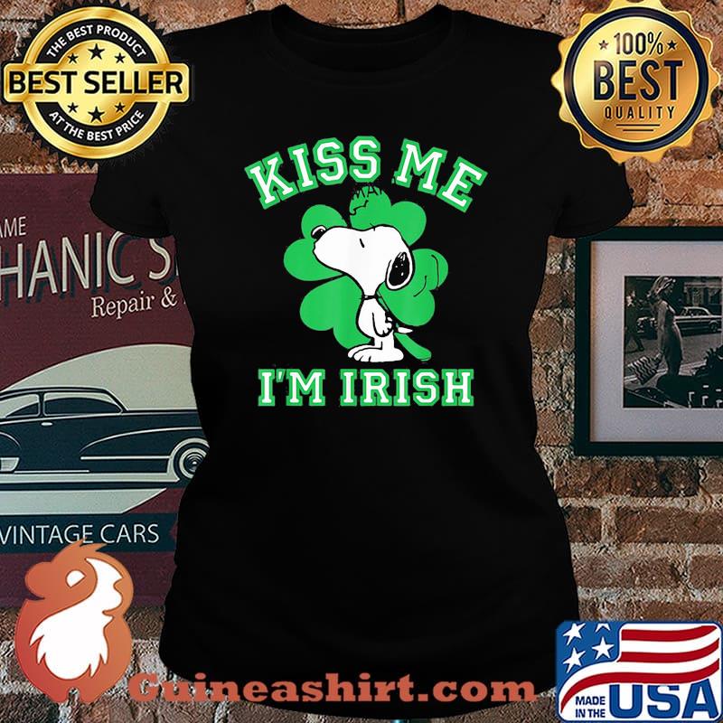 Kiss Me I’m Irish Smak Snoopy Patricks Day Shirt Laides tee