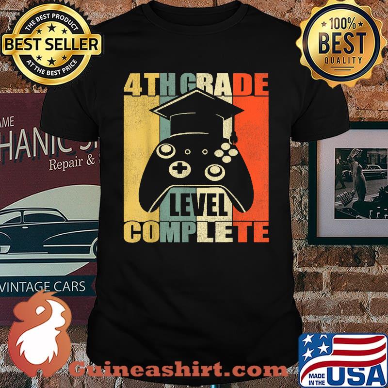 4th Grade Level Complete. Gamer Class Of 2021 Graduation Vintage Shirt