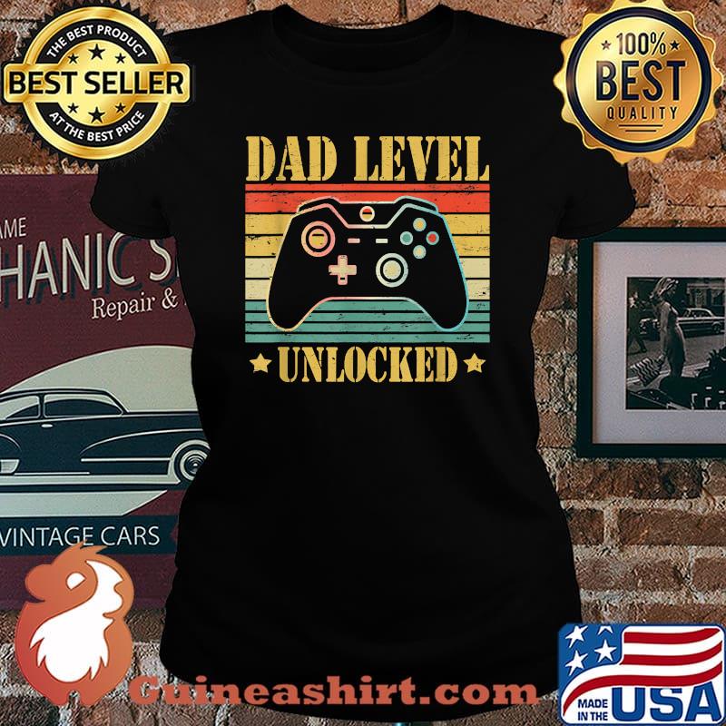 Funny Dad Level Unlocked Tee Gaming Leveled Up To Daddy Vintage T-Shirt Laides tee