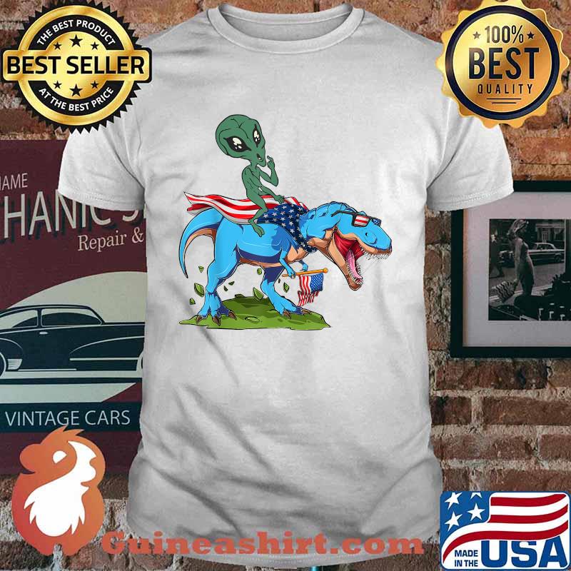 Alien riding Dinosaur USA Flag 4th of July America T-Shirt