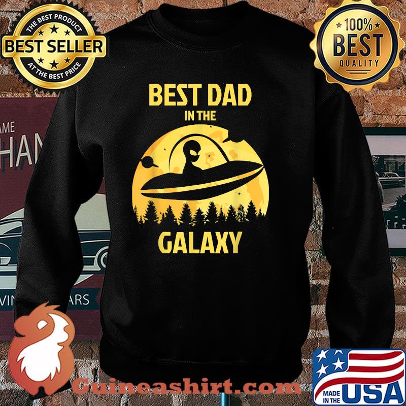 Best Dad In The Galaxy Alien UFO Moon Sunset Father's Day T-Shirt Sweater