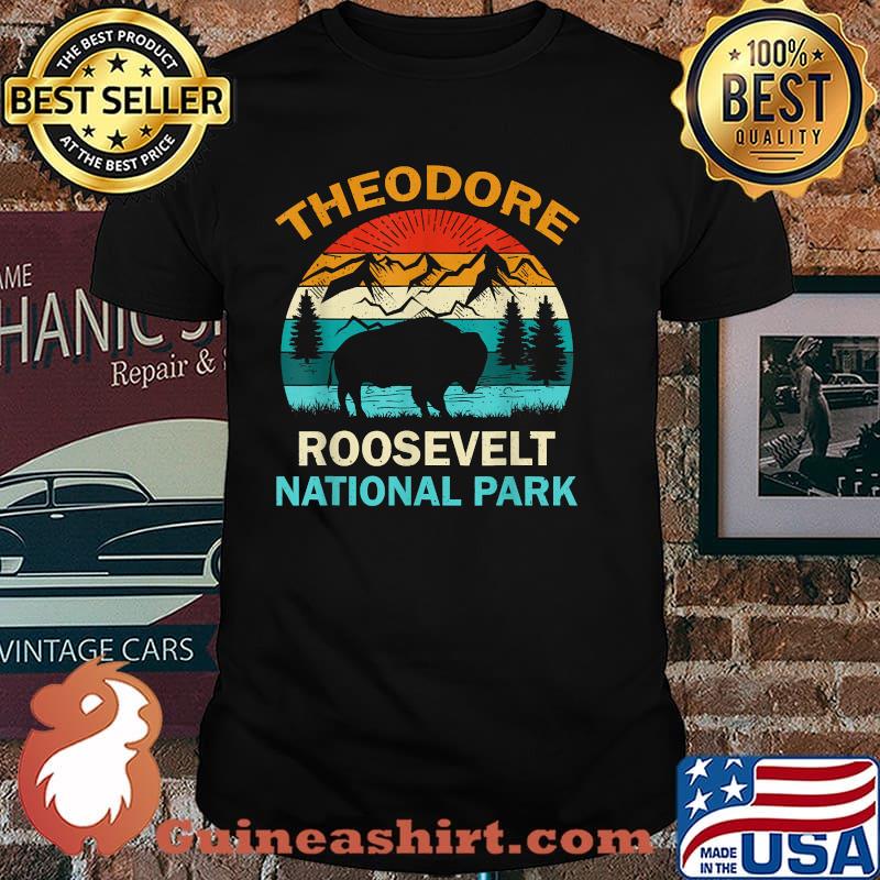 Theodore Roosevelt National Park North Dakota Buffalo Retro T-Shirt