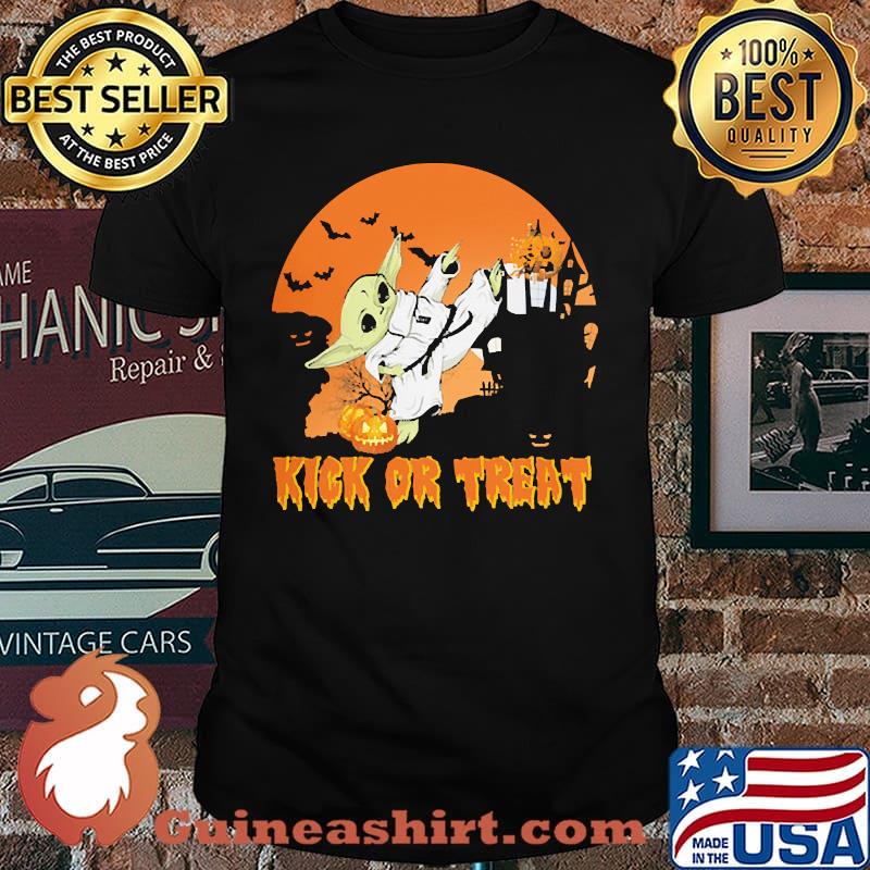 Kick or treat yoda pumpkin blood moon halloween shirt