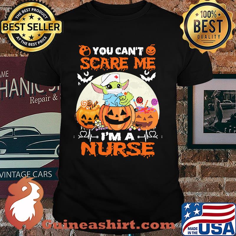 You cant scare me im a nurse yoda pumpkin moon halloween shirt