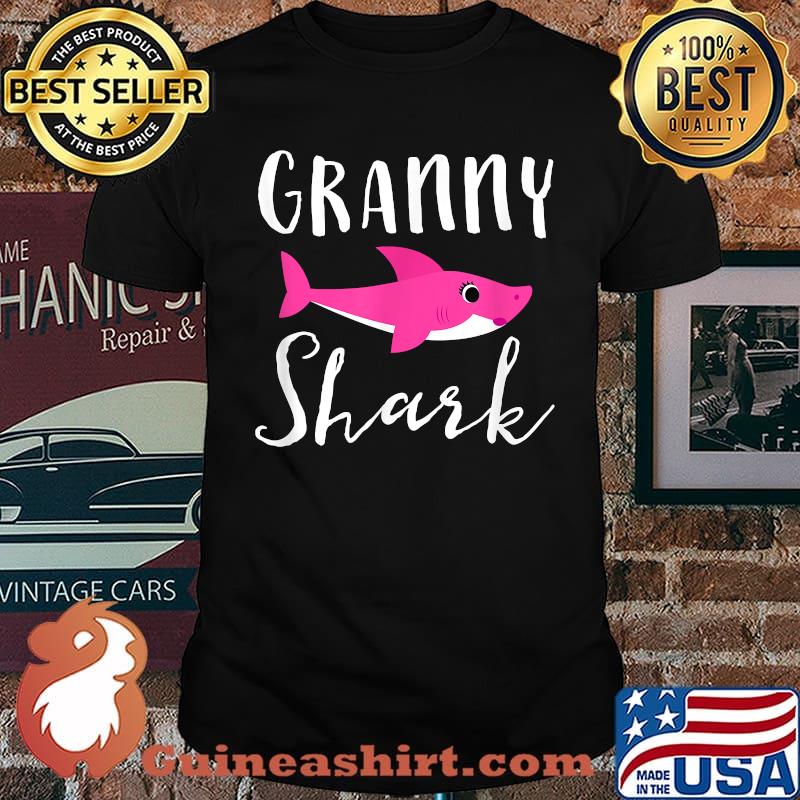 Granny Shark Grandma Grandmother Family T-Shirt
