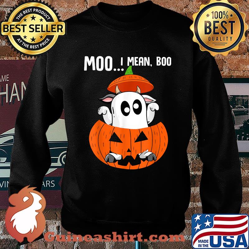 Moo I Mean Boo Halloween Ghost Cow Pumpkin 2021 T-Shirt Sweater