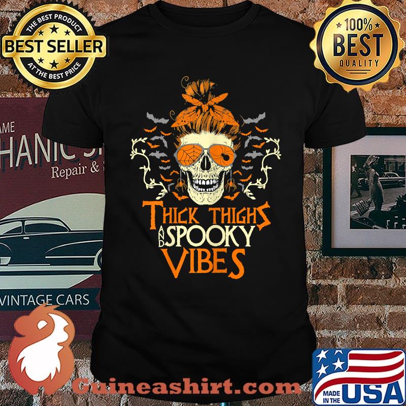 Thick Thighs & Spooky Vibes Halloween Skulls Costume T-Shirt