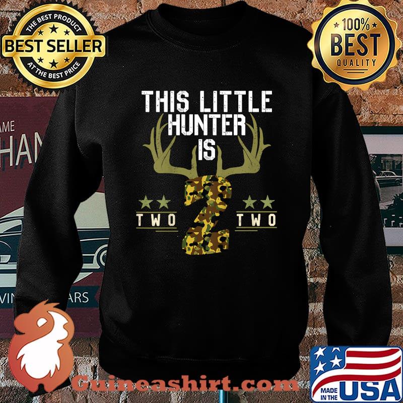 This Little Hunter Is Two Two 2th Deer Hunter Two Years Old Boy Hunting T-Shirt Sweater