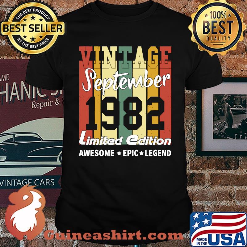 Vintage September 1982 Limited Edition Awesome Legend Birthday T-Shirt