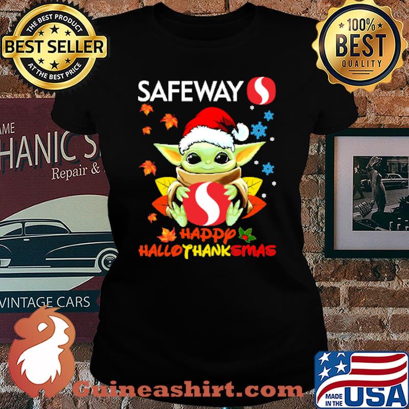 Yoda holding safeway logo happy hallothanksmas santa hat s Laides tee