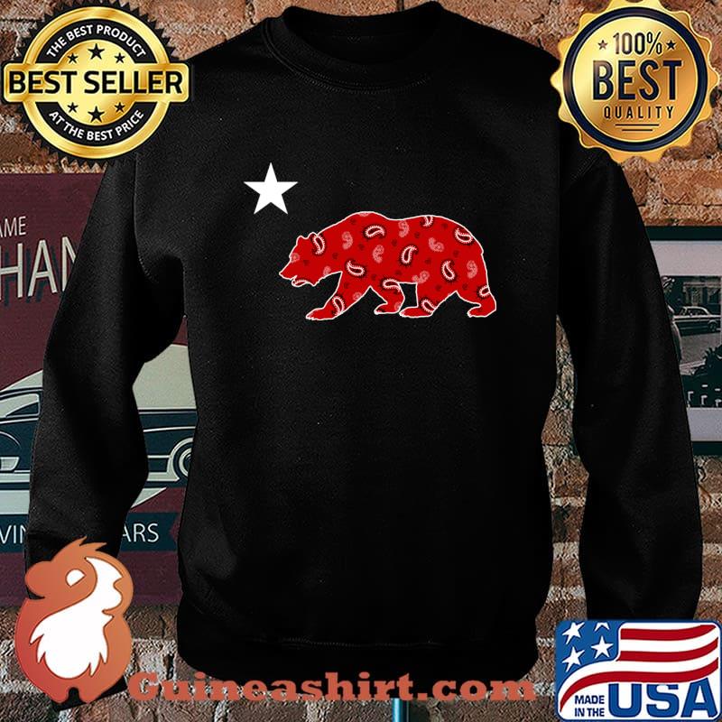 California Flag CALI BEAR - Red T-Shirt Sweater