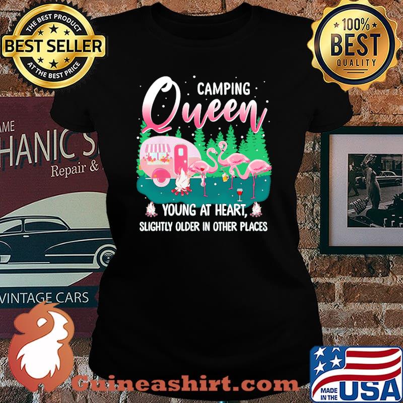 Camping queen young at heart slightly older in other places flamingo s Laides tee