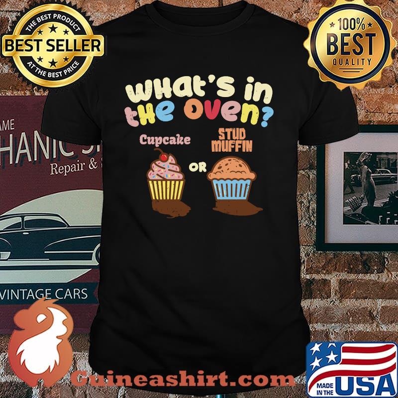 Cupcake Or Stud Muffin Pregnancy Announcement Gender Reveal T-Shỉt