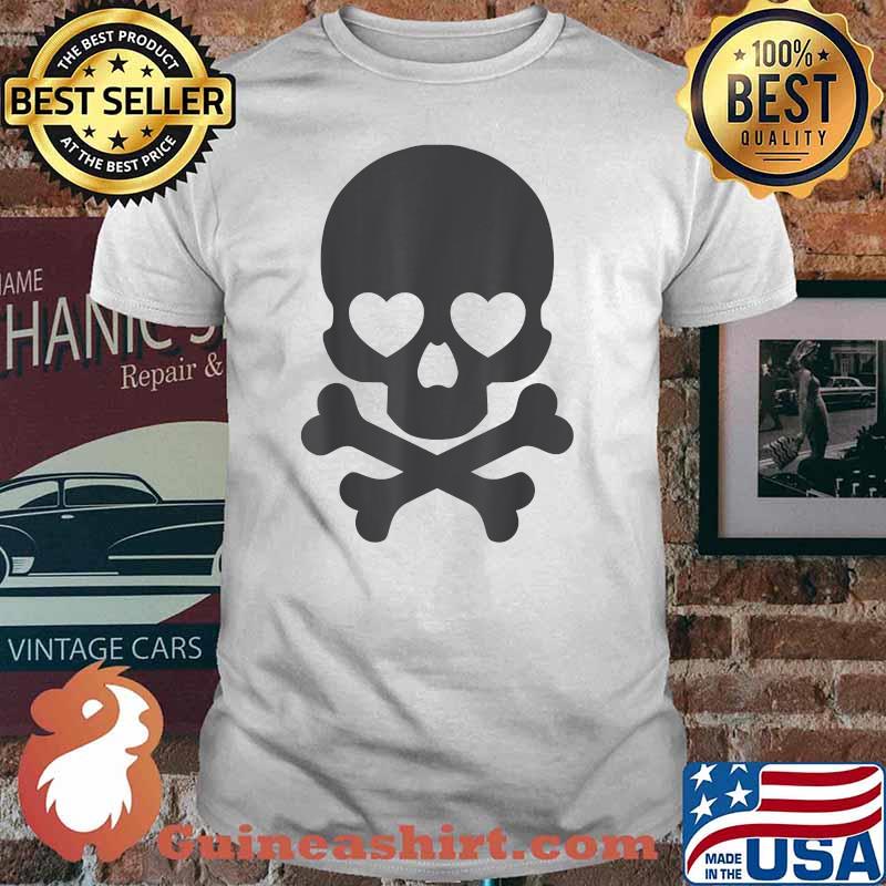 Cute Male Skull in Love Halloween Funny T-Shirt