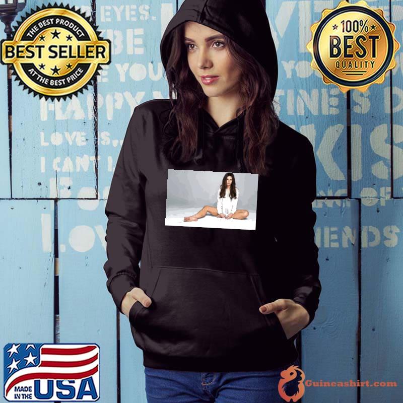 Kate Beckinsale Lora Battle Shirt