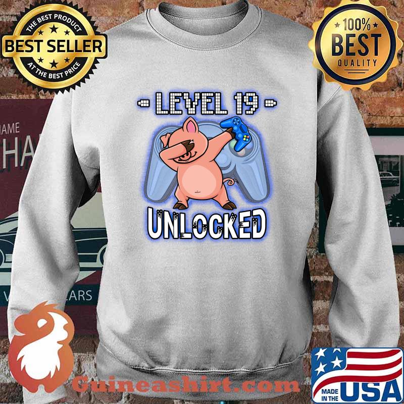 Level 19 Unlocked - Funny Dabbing Pig Gamer 19th Birthday T-Shirt Sweater