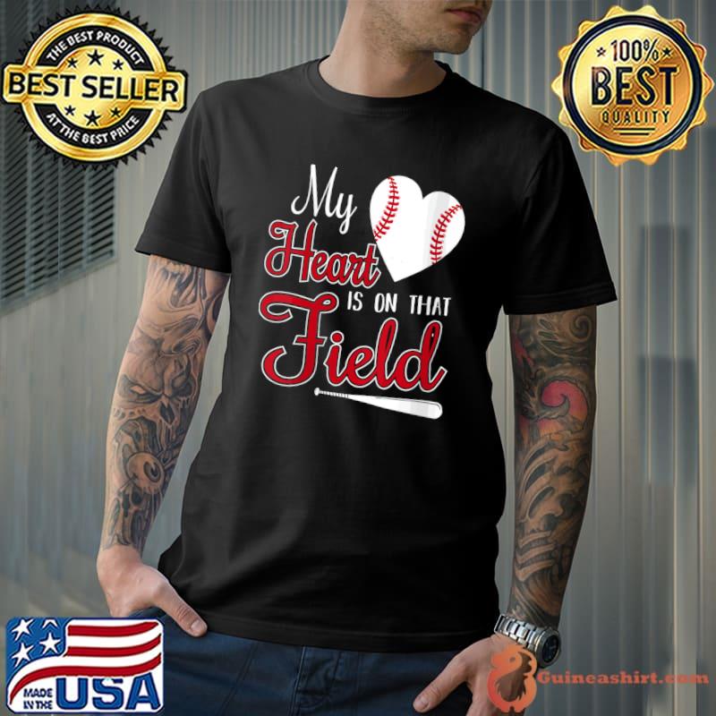 My Heart Is On That Field Baseball Design For Mom Essential T-Shirt Unisex