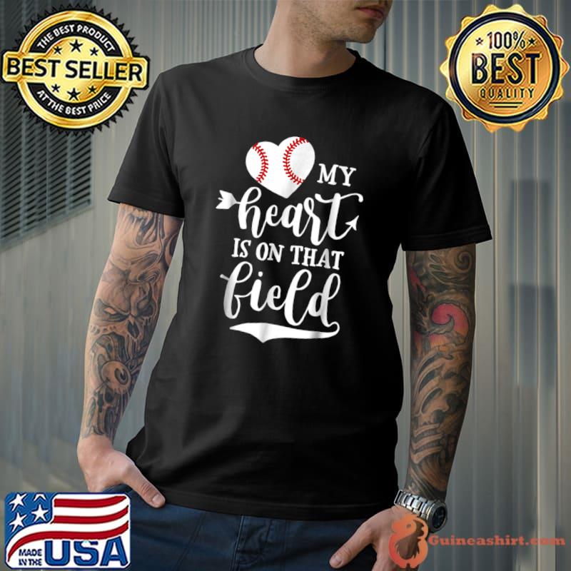 My Heart is on That Field Baseball Softball Mom Essential T-Shirt Unisex